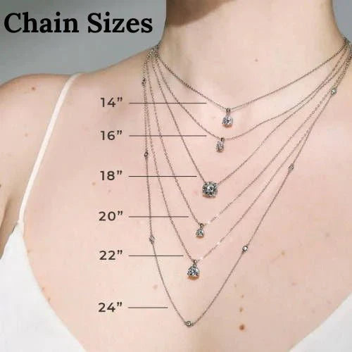 قلادة تحمل اسمًا باللغة الإنجليزية